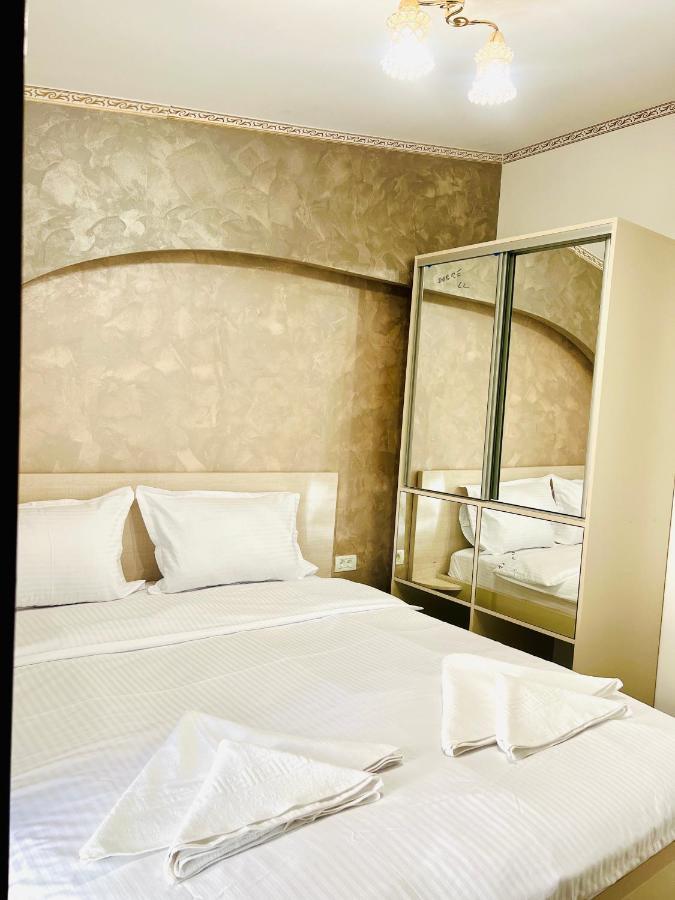 Hotel Marina 2 Bükreş Dış mekan fotoğraf