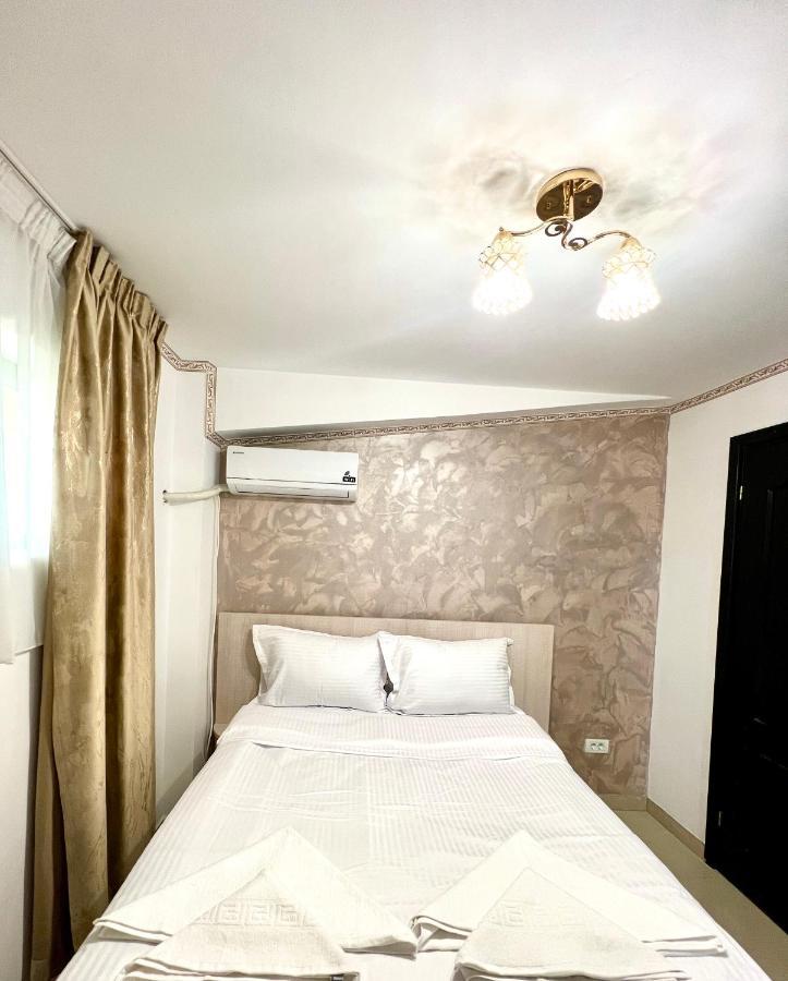 Hotel Marina 2 Bükreş Dış mekan fotoğraf