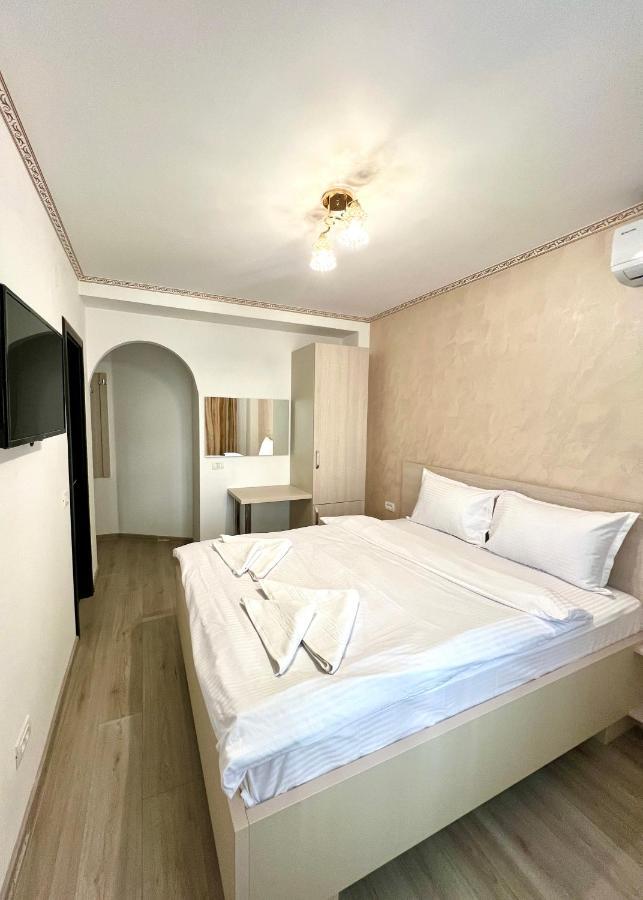 Hotel Marina 2 Bükreş Dış mekan fotoğraf