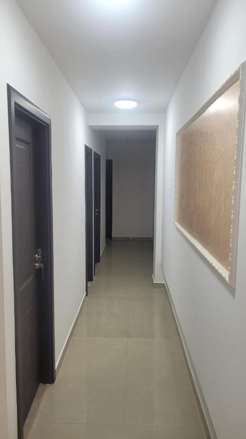 Hotel Marina 2 Bükreş Dış mekan fotoğraf