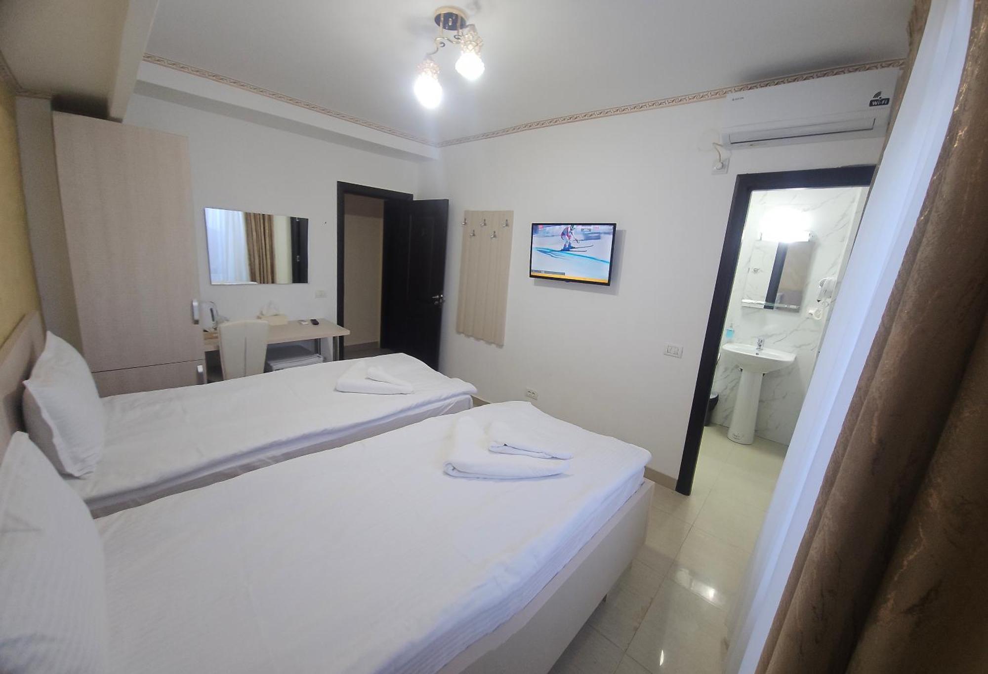 Hotel Marina 2 Bükreş Dış mekan fotoğraf